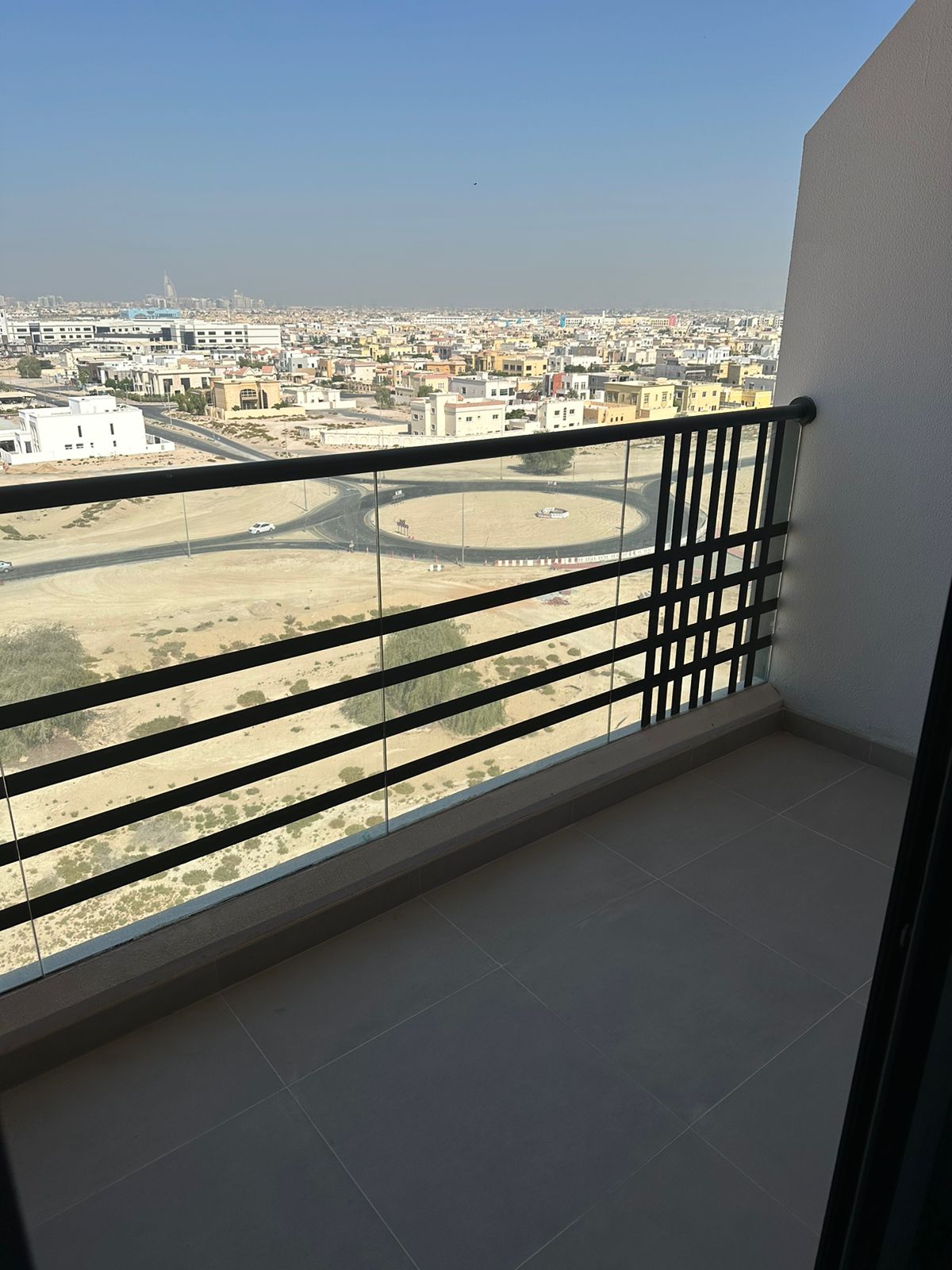 Flat for Sale in UAE – Dubai – ARJAN